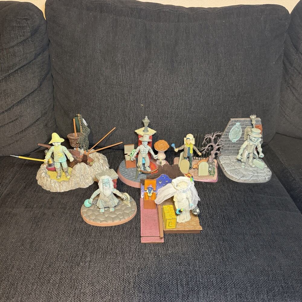 Disney Parks Haunted Mansion Action Figure Set Of 6 Bride Caretaker & More READ
